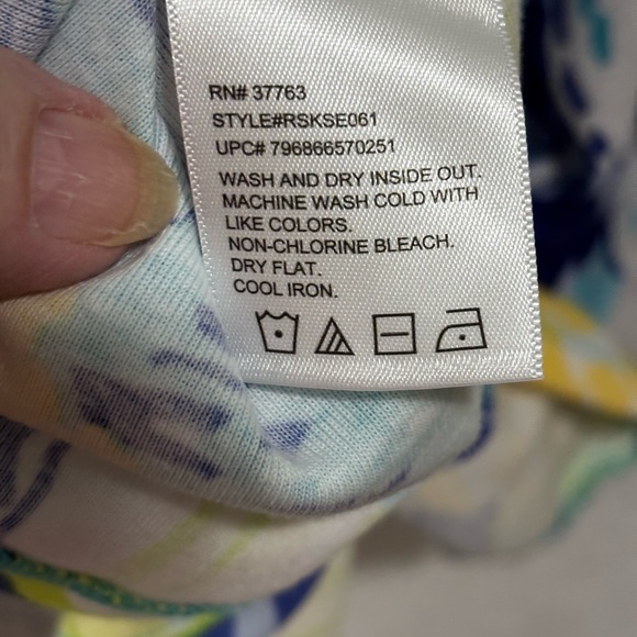 NWT Rafaela sleeveless collared shirt - Picture 5 of 5